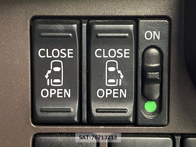 Toyota ROOMY 2018-09 6272754-3