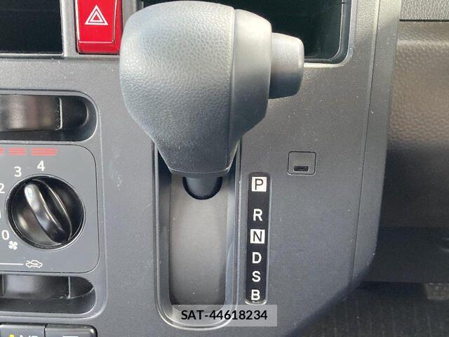 Toyota ROOMY 2021-02 6614509-10