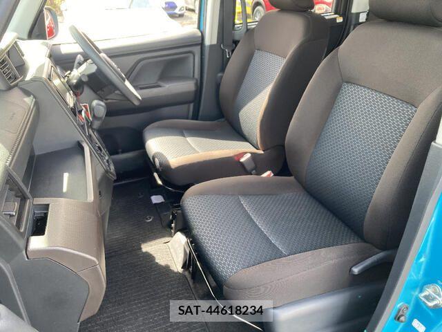 Toyota ROOMY 2021-02 6614509-16