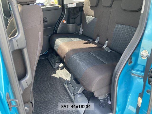 Toyota ROOMY 2021-02 6614509-17