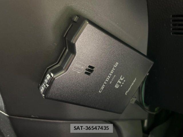 Toyota ROOMY 2022-03 6677808-6
