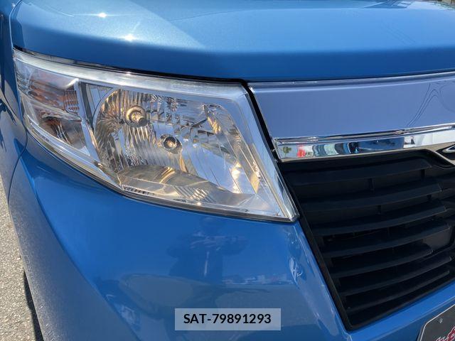 Toyota ROOMY 2017-10 6691227-26