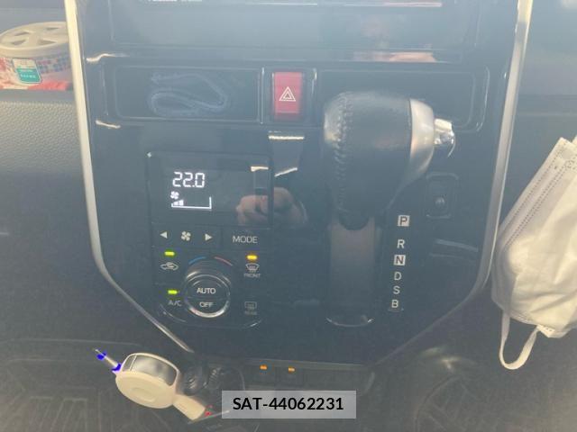 Toyota ROOMY 2018-02 6912142-21