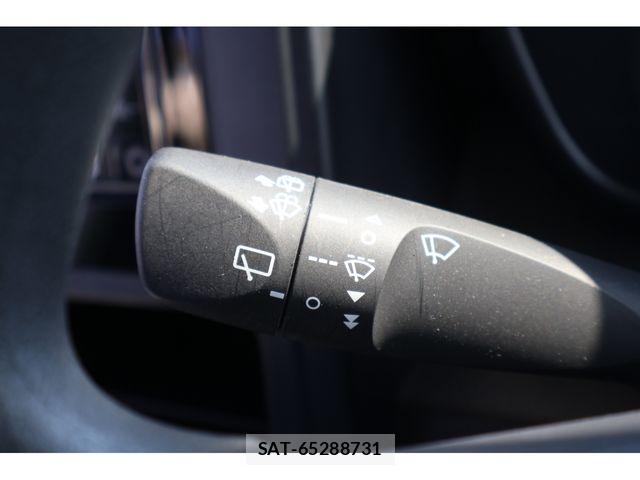 Toyota ROOMY 2023-11 6912139-27