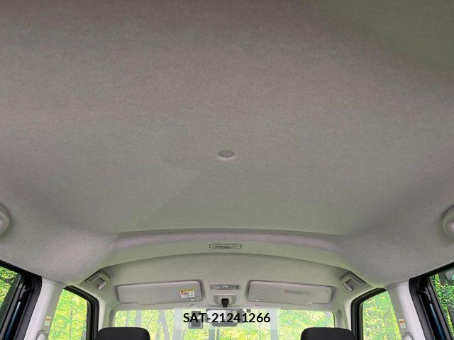 Toyota ROOMY 2023-08 6997829-9