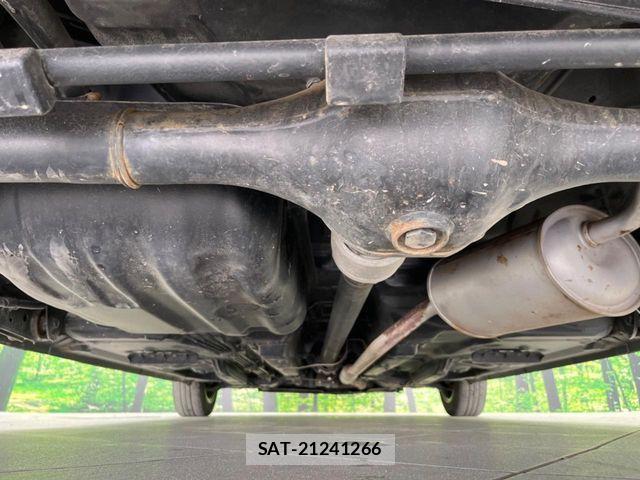 Toyota ROOMY 2023-08 6997829-6