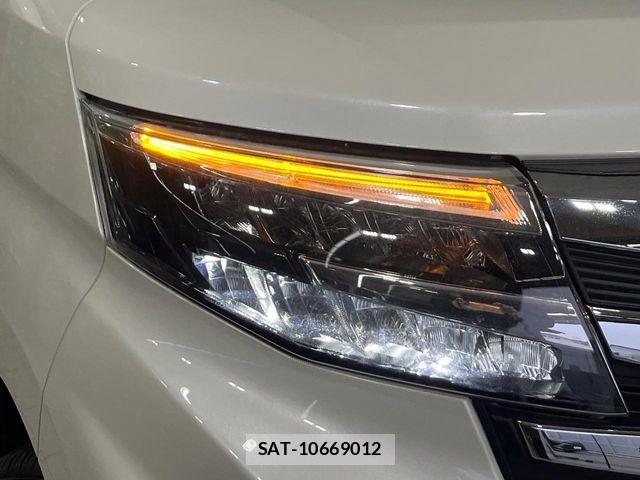 Toyota ROOMY 2025-04 7021426-11