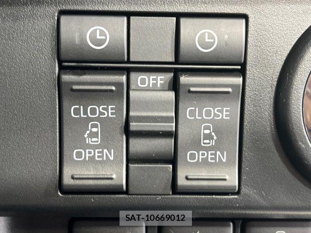Toyota ROOMY 2025-04 7021426-4