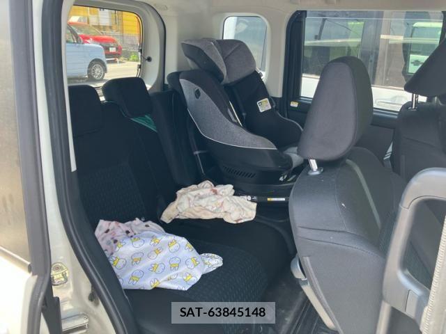 Toyota ROOMY 2023-11 7021435-10