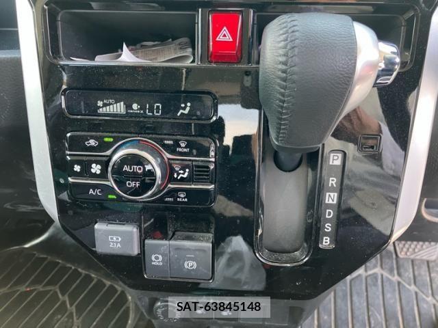Toyota ROOMY 2023-11 7021435-18