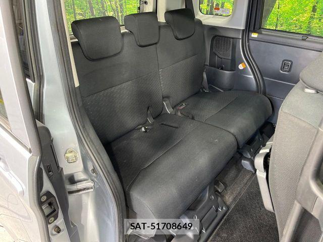 Toyota ROOMY 2017-06 7021439-10