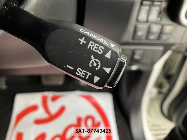 Toyota ROOMY 2019-03 7060502-17