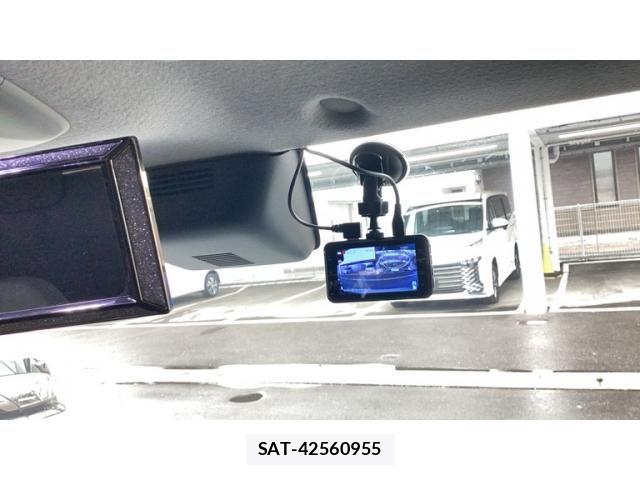 Toyota ROOMY 2021-09 7216353-24