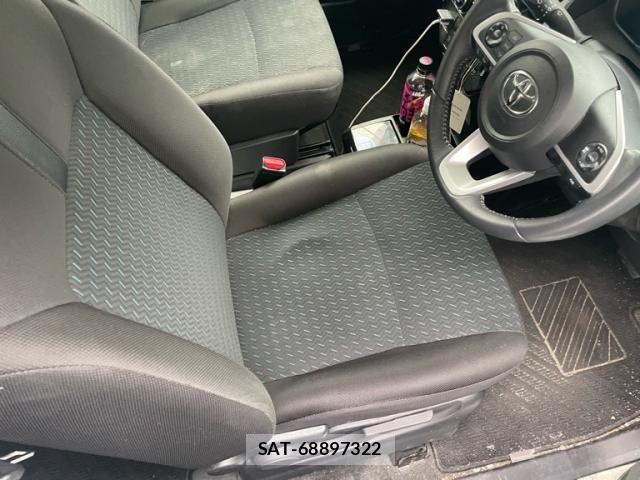 Toyota ROOMY 2021-09 7216347-12