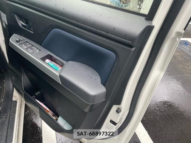 Toyota ROOMY 2021-09 7216347-15