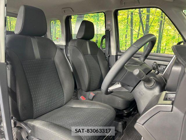 Toyota ROOMY 2023-04 7329821-9