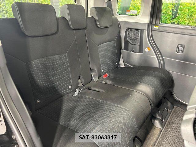 Toyota ROOMY 2023-04 7329821-10