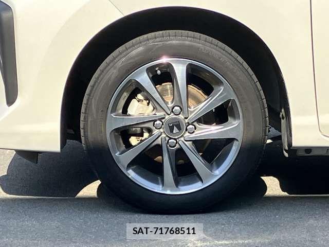Toyota ROOMY 2023-08 7359650-14