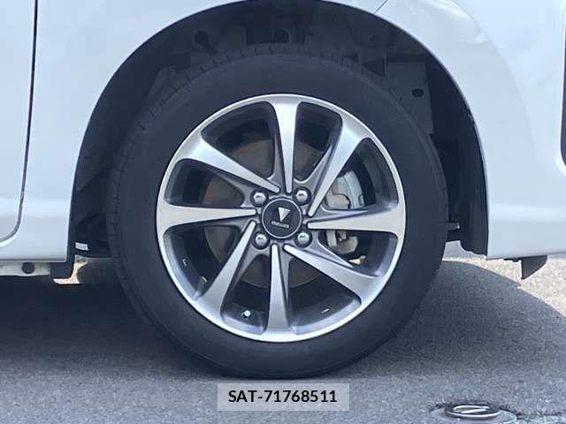 Toyota ROOMY 2023-08 7359650-16
