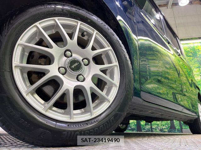Toyota ROOMY 2019-10 7457418-13