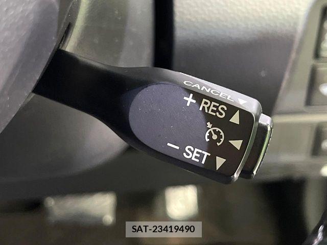 Toyota ROOMY 2019-10 7457418-7