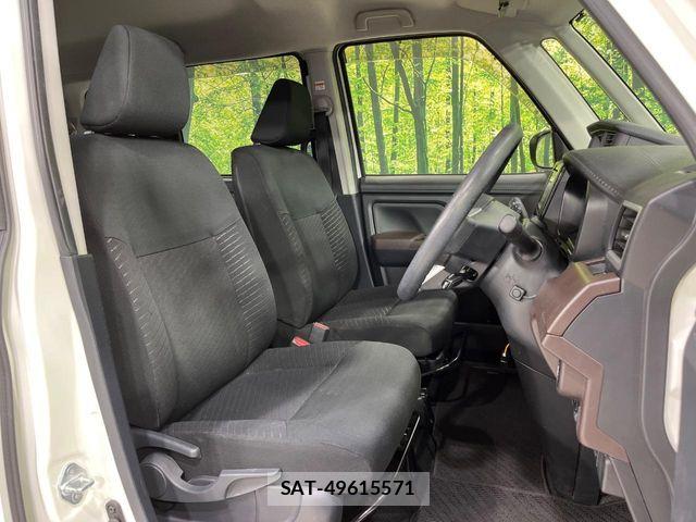 Toyota ROOMY 2018-11 7502661-9