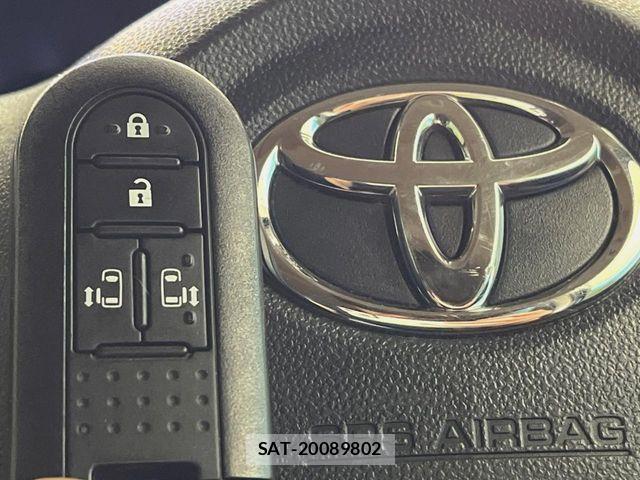 Toyota ROOMY 2017-09 7502660-7