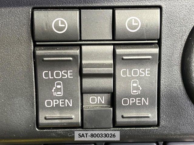 Toyota ROOMY 2022-04 7788830-6