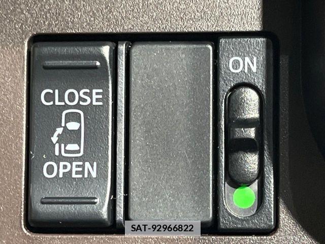 Toyota ROOMY 2018-07 7788827-2