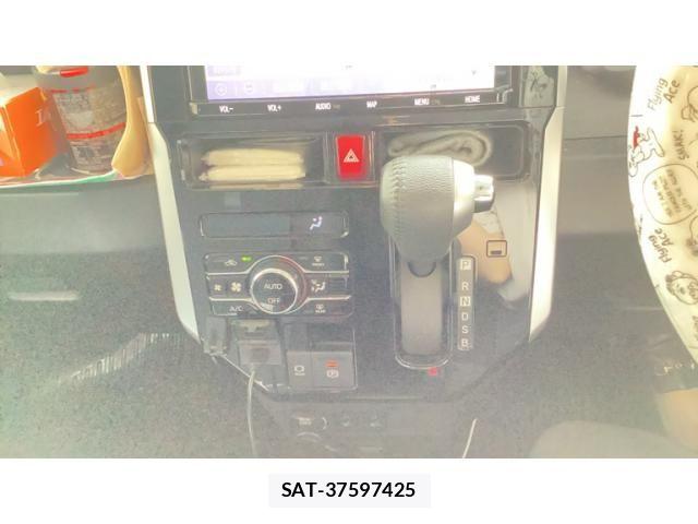 Toyota ROOMY 2021-07 7879197-10