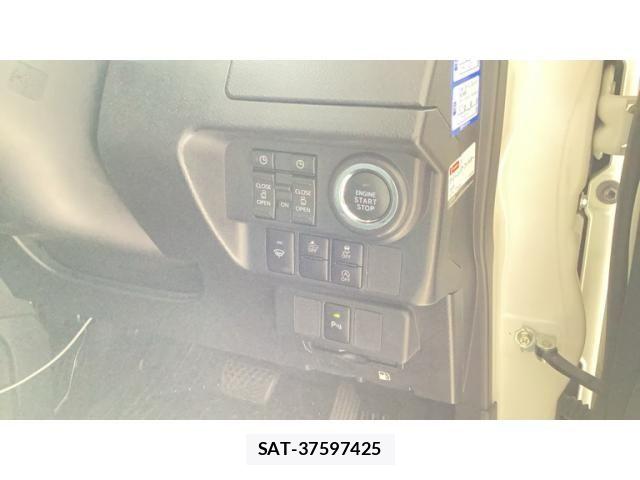 Toyota ROOMY 2021-07 7879197-13