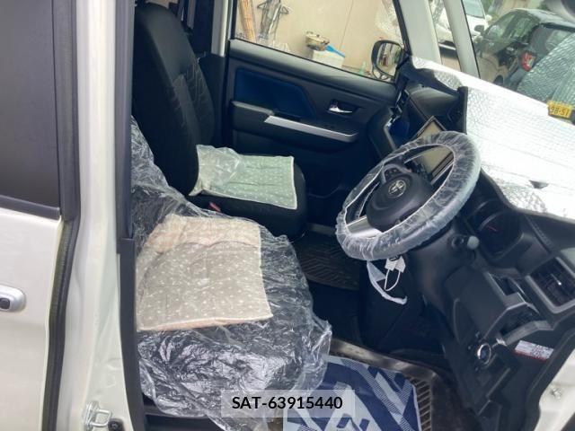 Toyota ROOMY 2018-02 7903324-11