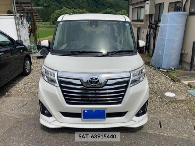 Toyota ROOMY 2018-02 7903324-0