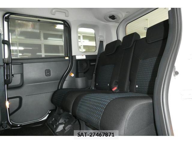 Toyota ROOMY 2025-02 7963601-8