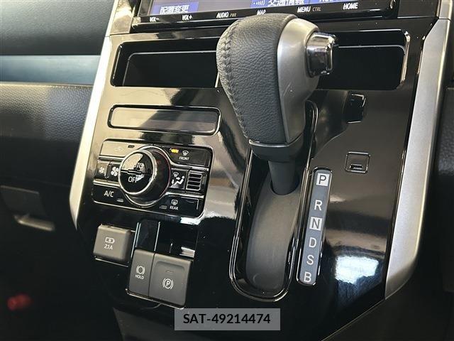 Toyota ROOMY 2021-02 8037984-18