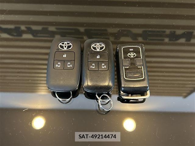 Toyota ROOMY 2021-02 8037984-29