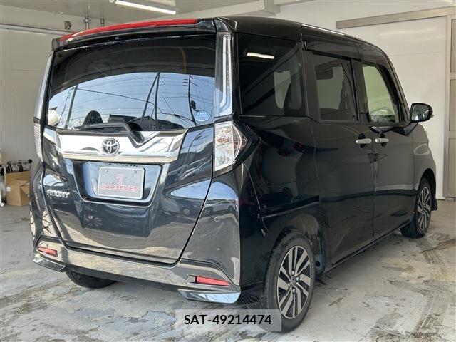 Toyota ROOMY 2021-02 8037984-4