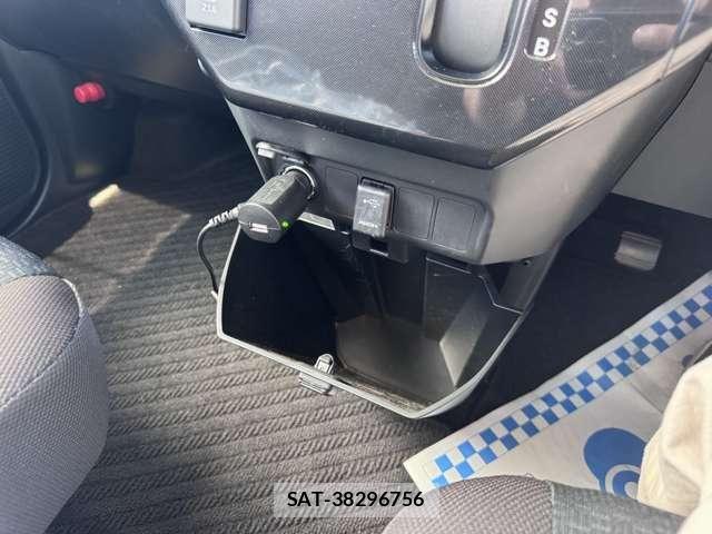 Toyota ROOMY 2023-08 8075394-18