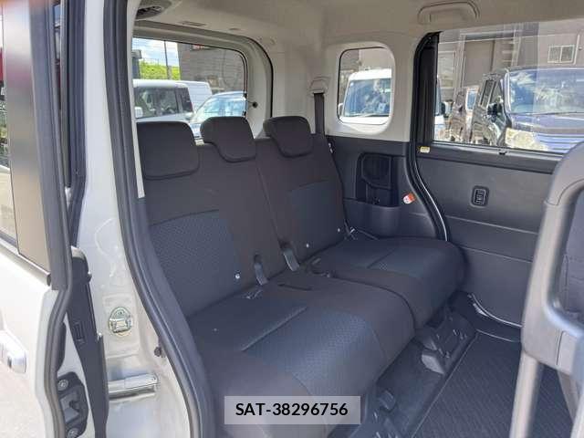 Toyota ROOMY 2023-08 8075394-27