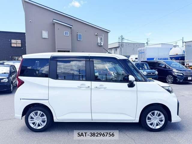 Toyota ROOMY 2023-08 8075394-4