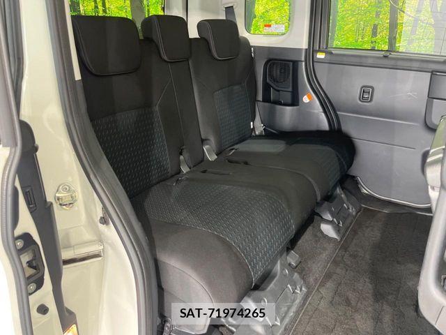 Toyota ROOMY 2021-11 8075393-9