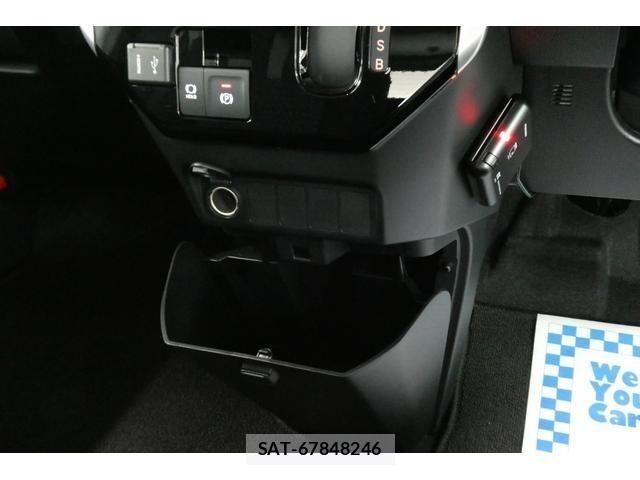 Toyota ROOMY 2025-02 8101643-20