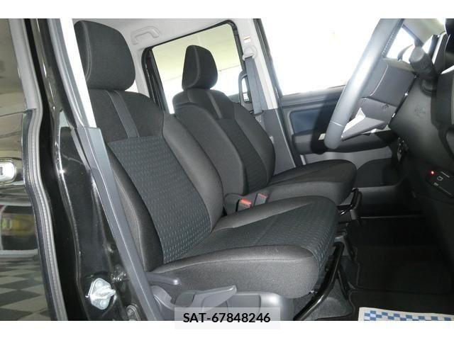 Toyota ROOMY 2025-02 8101643-4