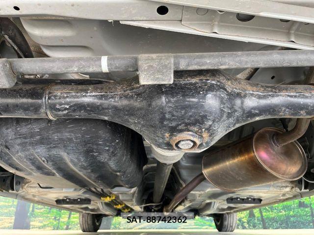 Toyota ROOMY 2021-03 8101642-18