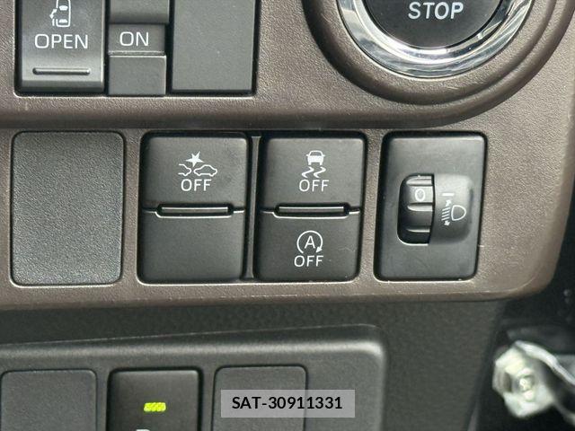 Toyota ROOMY 2021-01 8209956-27