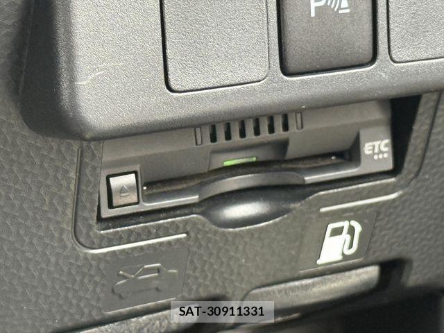 Toyota ROOMY 2021-01 8209956-28