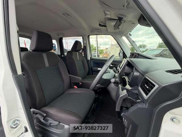 Toyota ROOMY 2020-09 8231642-3