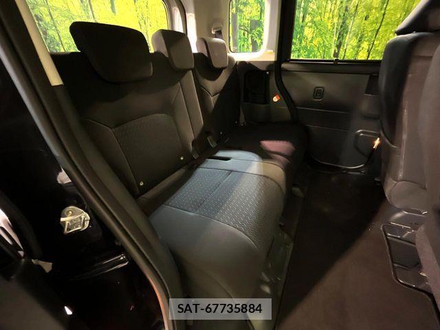 Toyota ROOMY 2025-05 8246553-8