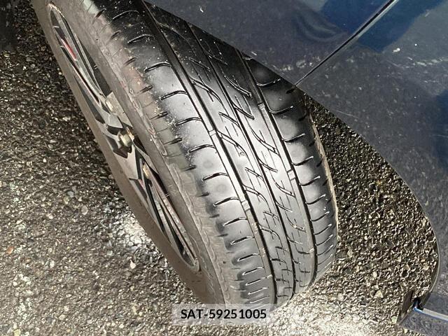 Toyota ROOMY 2017-09 8246555-28
