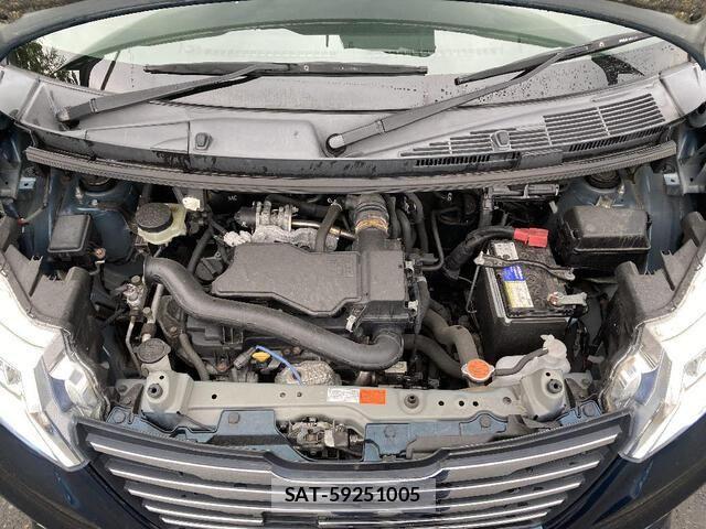 Toyota ROOMY 2017-09 8246555-29